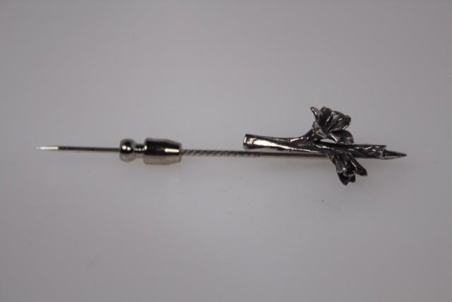 Zilveren gladiool dasspeld Nr 14