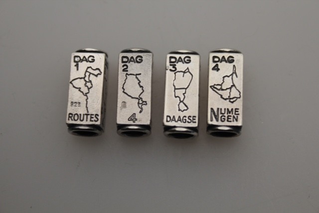 zilveren vierdaagse bedel route van 4 dagen Nr 3